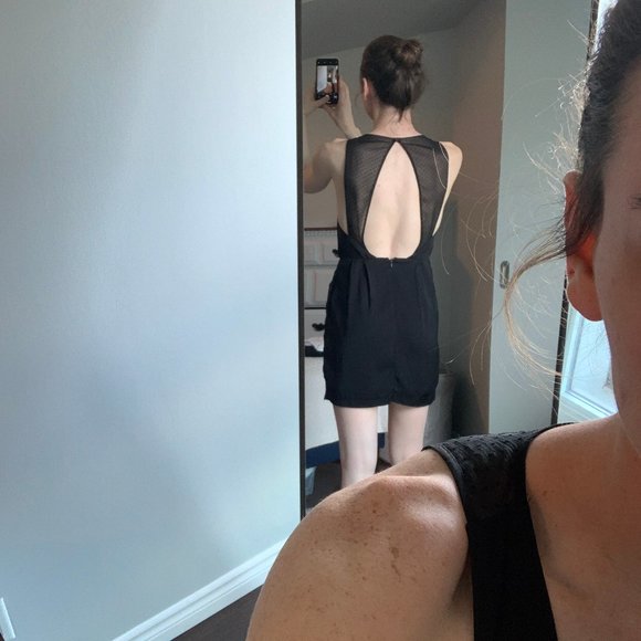 BCBGeneration cocktail dress, size 4 - Picture 2 of 5